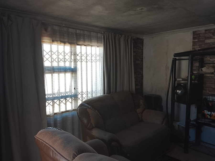  Bedroom Property for Sale in Harare Western Cape